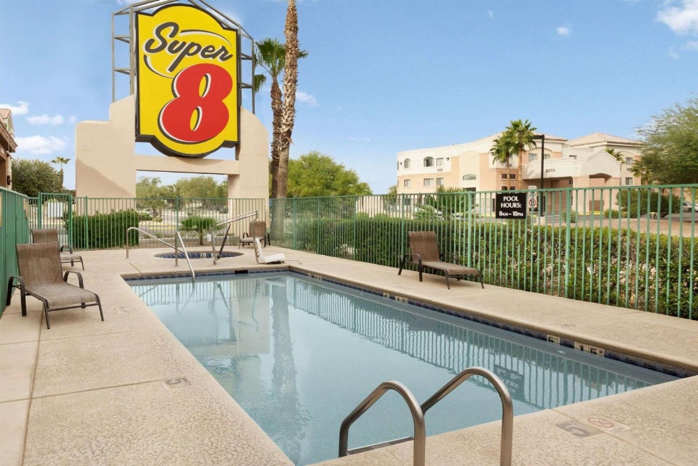 Super 8 by Wyndham Marana/Tucson Area